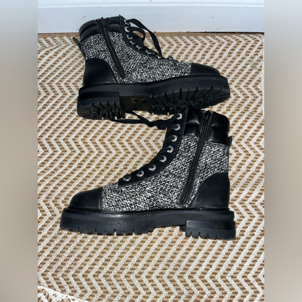 Kurt Geiger London Shore combat boots size 36 NWOT chunky lug sole motto grunge - Picture 6 of 7